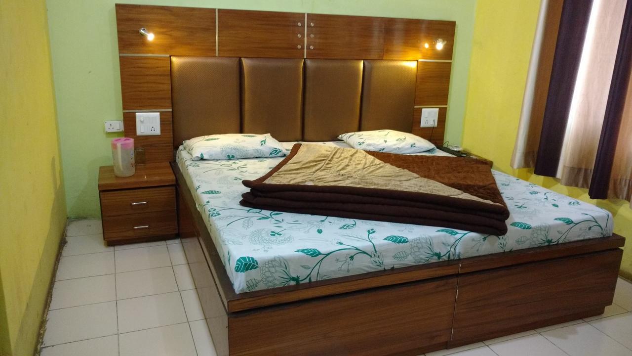Hotel Brahma Kamal Joshīmath Екстериор снимка