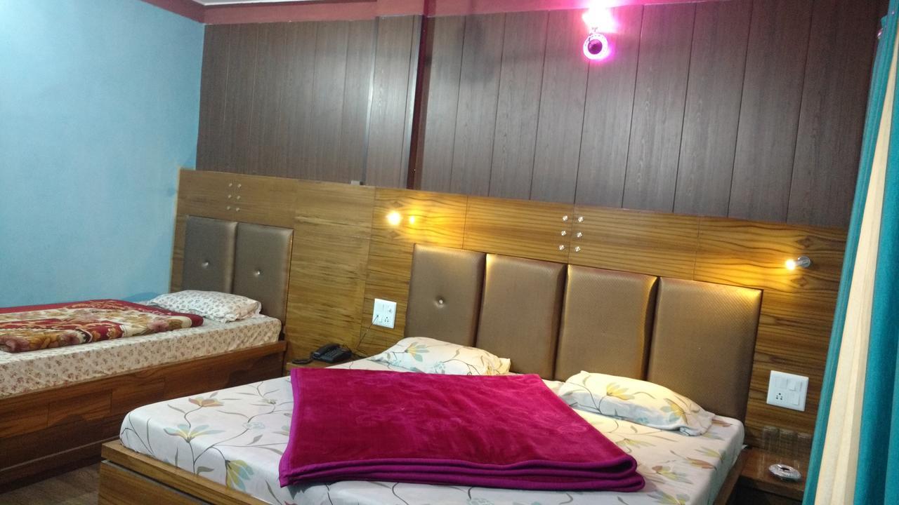 Hotel Brahma Kamal Joshīmath Екстериор снимка