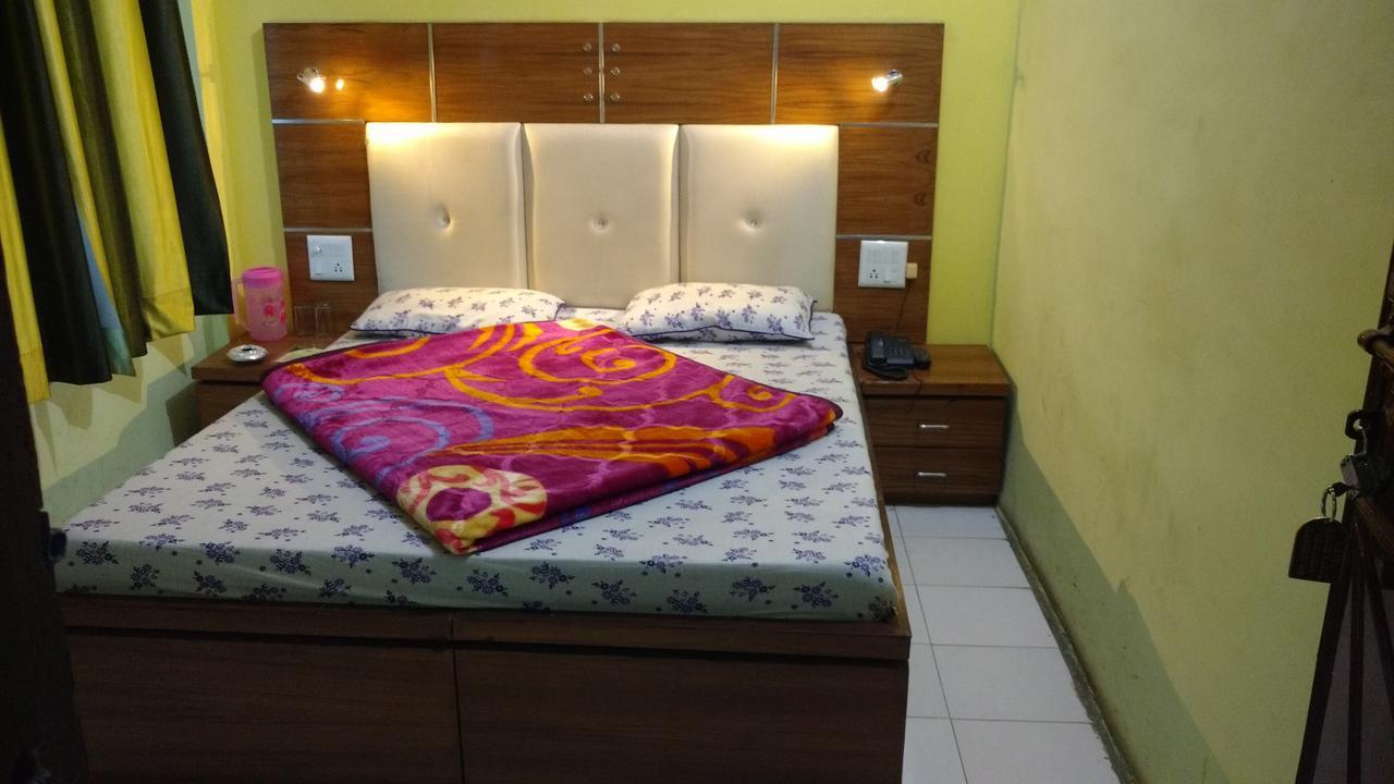 Hotel Brahma Kamal Joshīmath Екстериор снимка