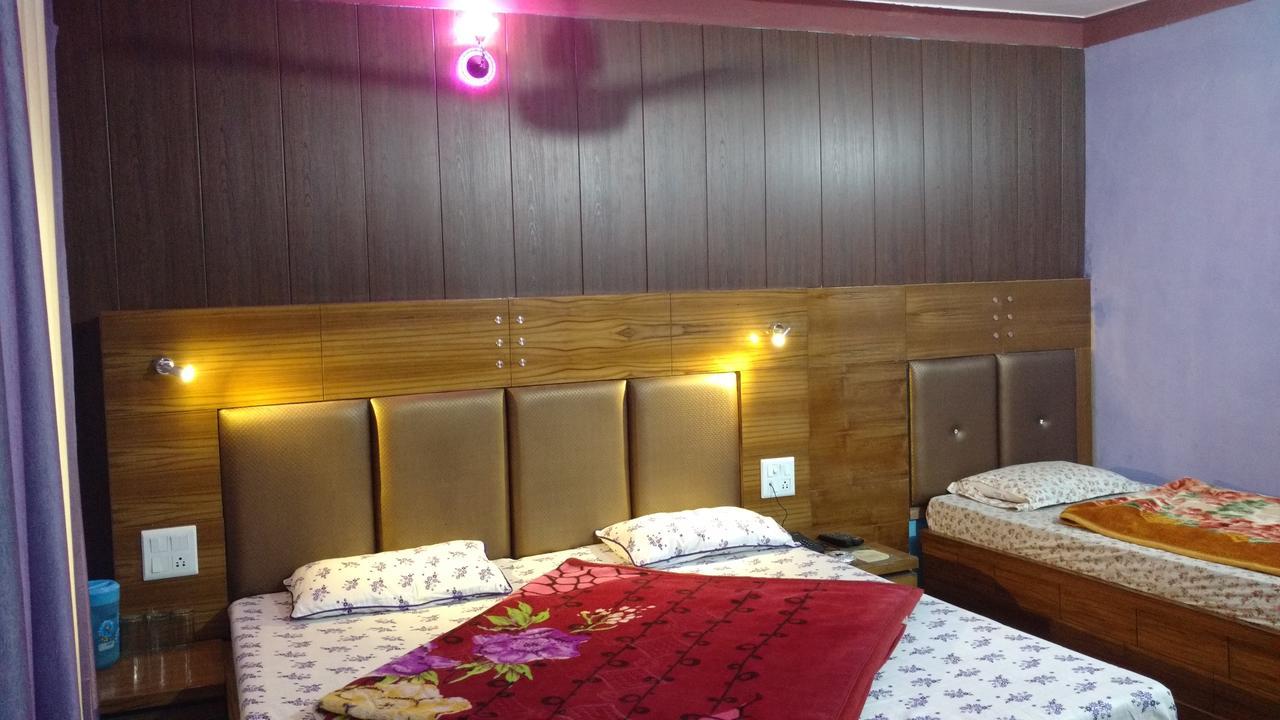 Hotel Brahma Kamal Joshīmath Екстериор снимка