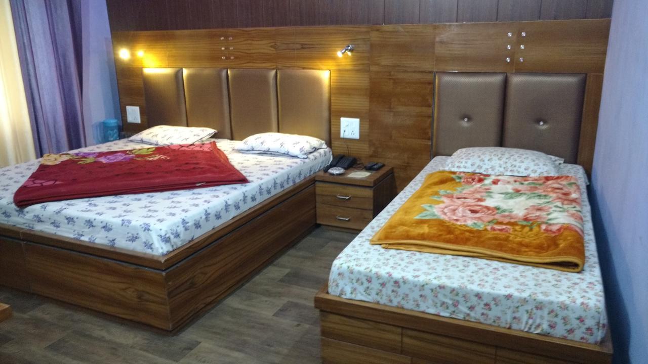 Hotel Brahma Kamal Joshīmath Екстериор снимка
